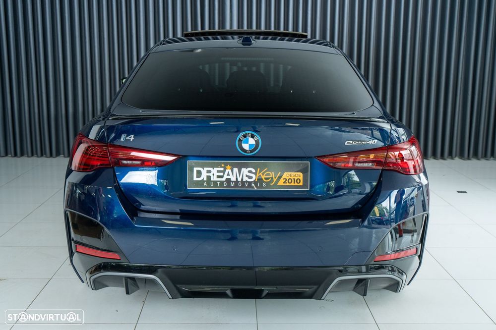 BMW i4 eDrive40 Pack Desportivo M - 3