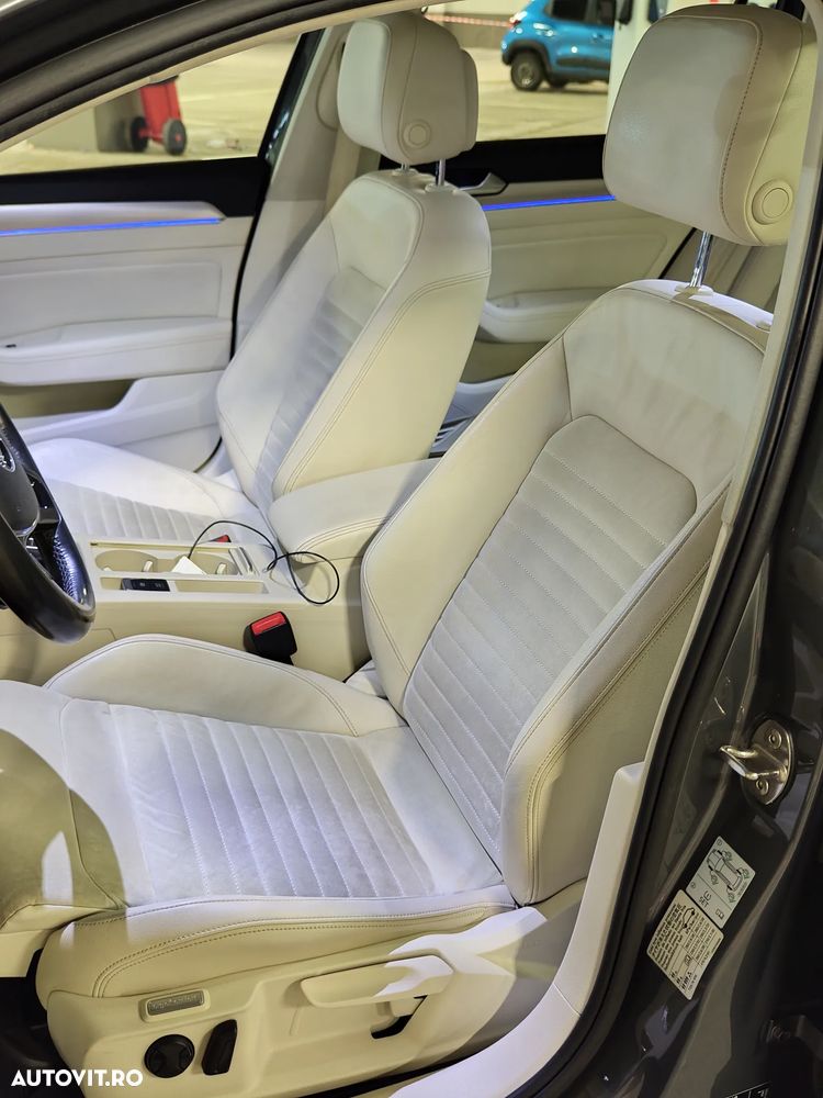 Volkswagen Passat - 20