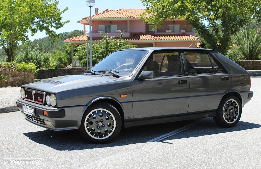Lancia Delta 1.6 HF Turbo - 15