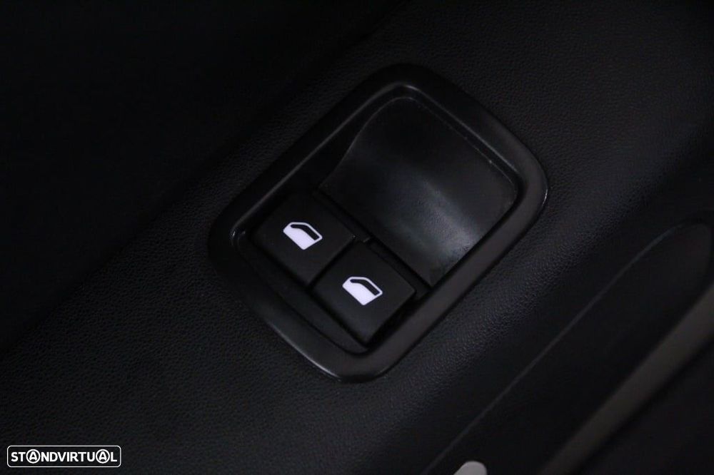 Citroën C3 1.2 PureTech Plus - 20