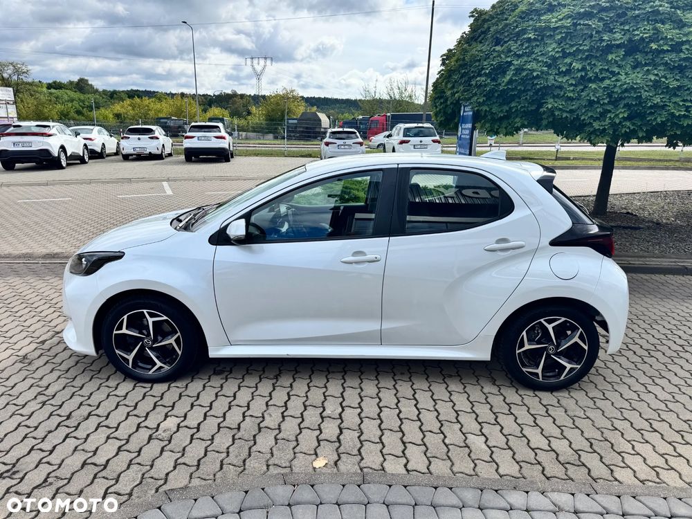 Toyota Yaris Hybrid 1.5 Executive - 5