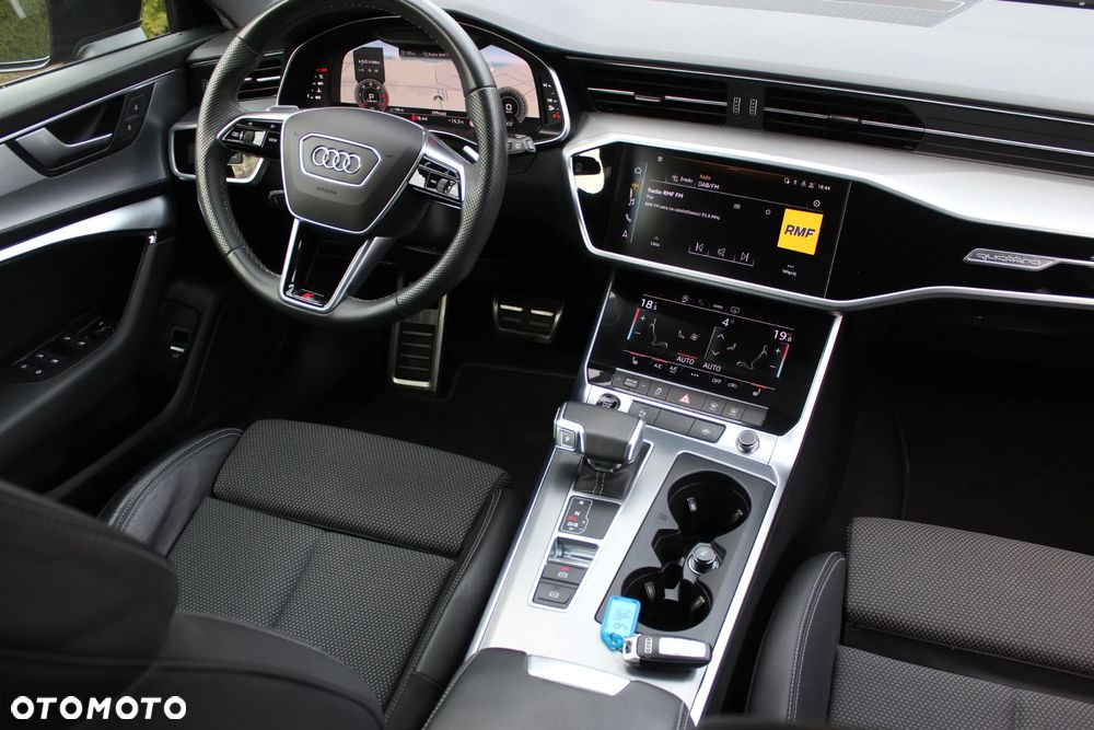 Audi A6 Avant 40 TDI quattro S tronic S line - 10
