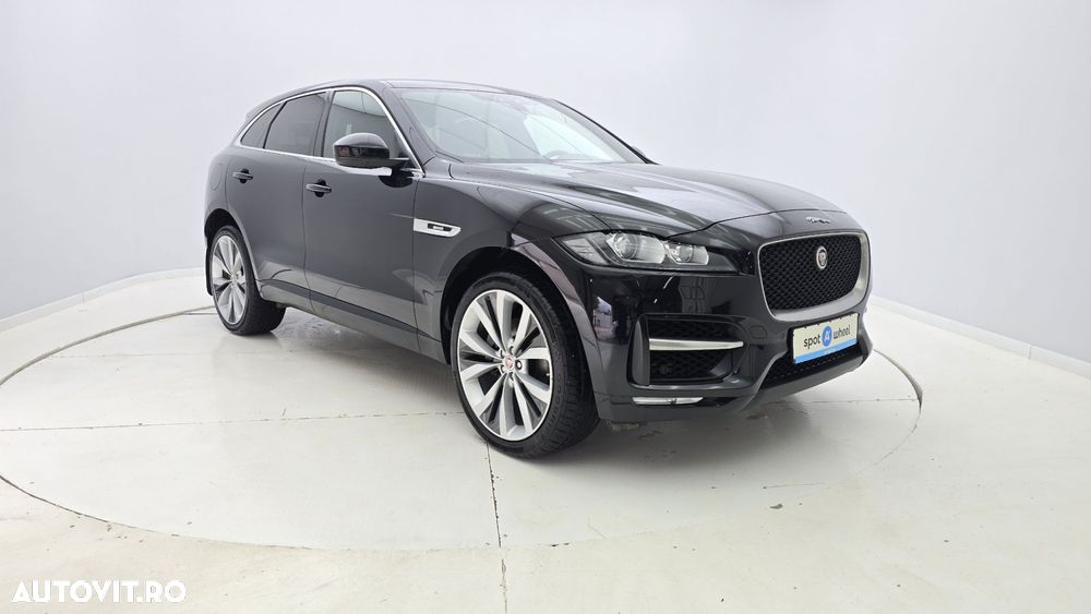 Jaguar F-Pace 30d AWD R-Sport - 4