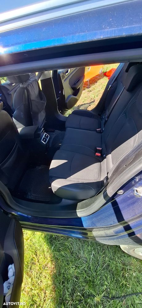 Renault Megane Blue dCi 116 EDC Intens - 10