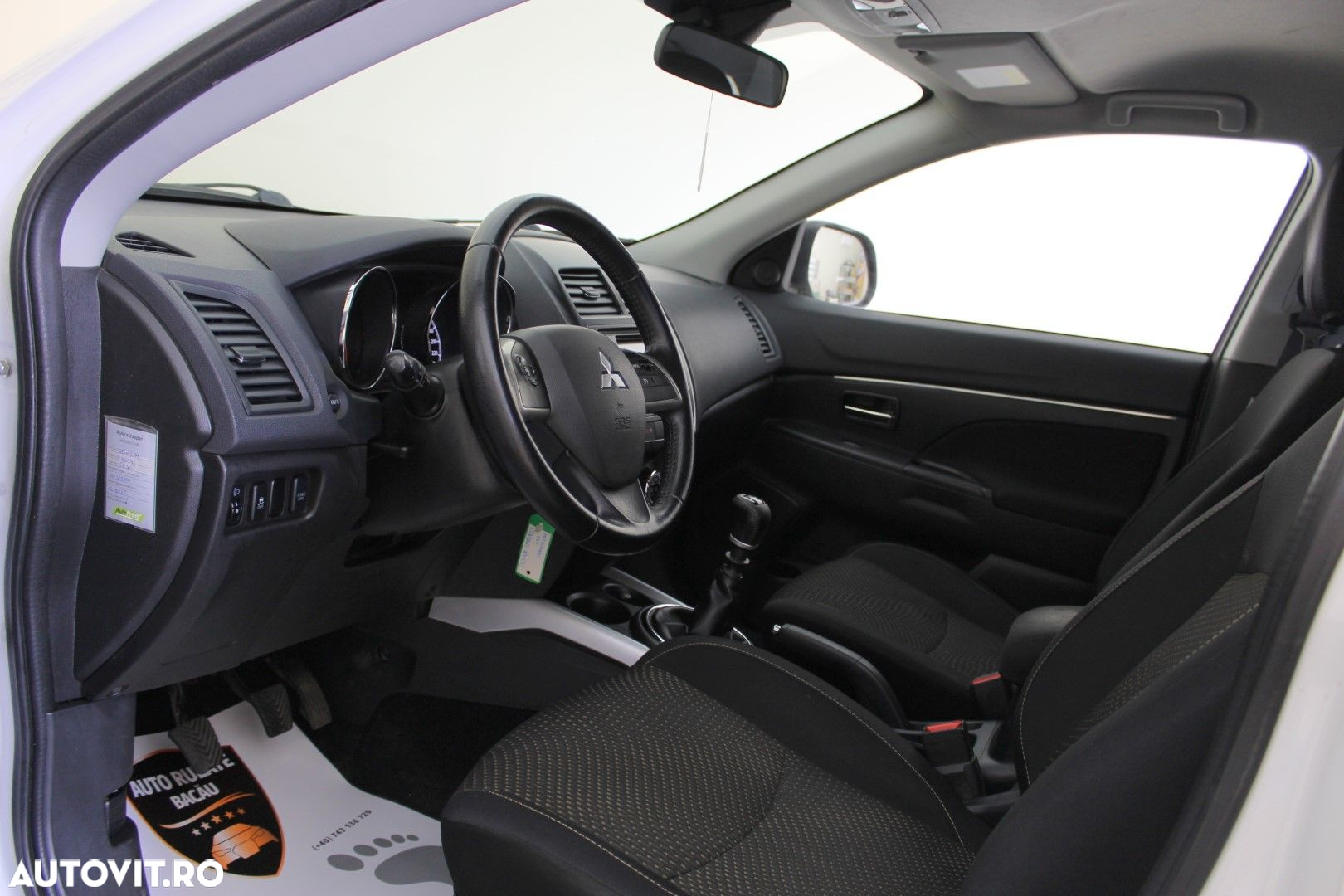Mitsubishi ASX - 12