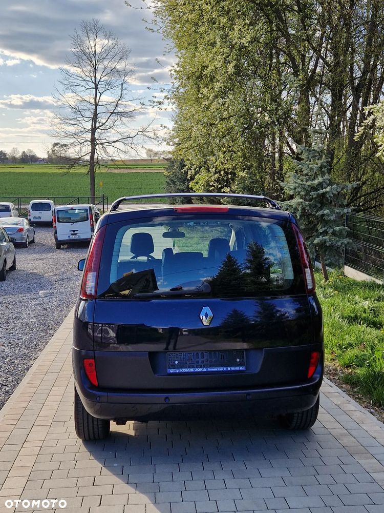 Renault Espace 2.0 Dynamique - 8