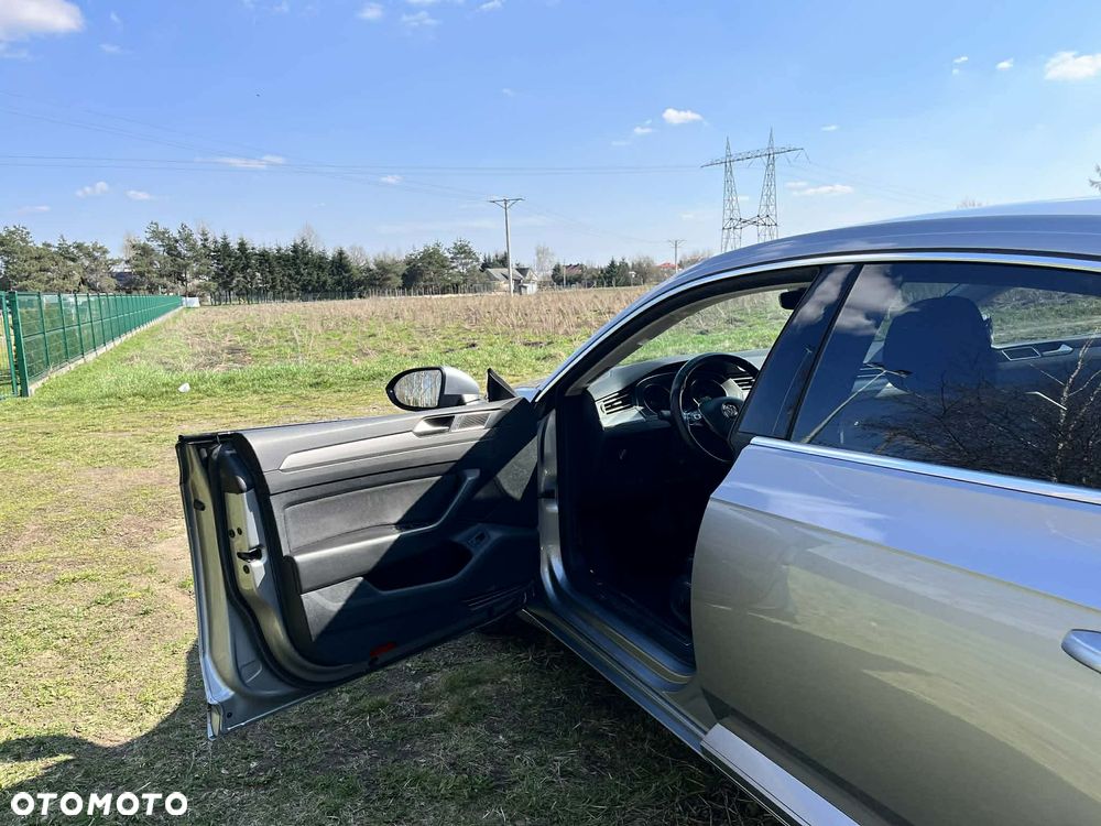 Volkswagen Arteon 2.0 TDI SCR Elegance DSG - 5