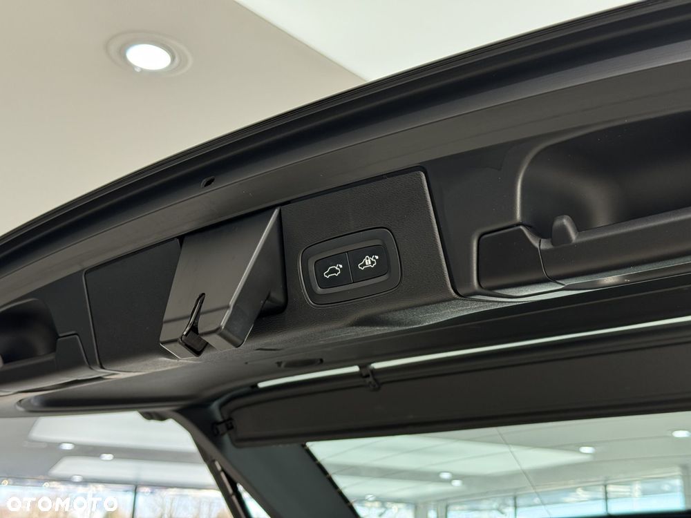 Volvo XC 60 - 19