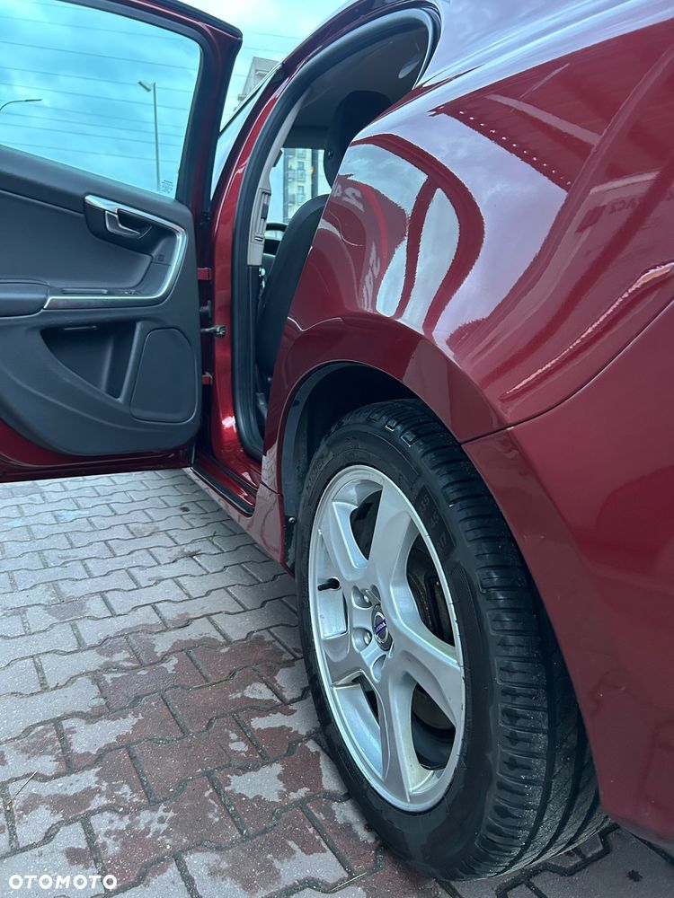 Volvo S60 D3 Summum - 10