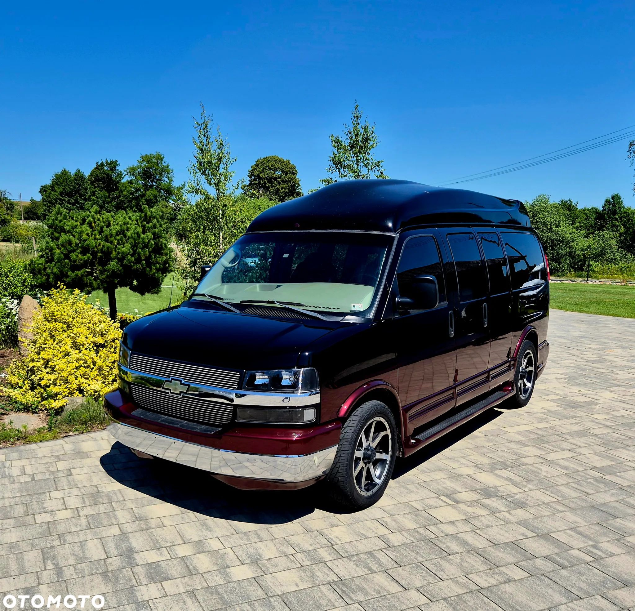 Chevrolet Express - 1