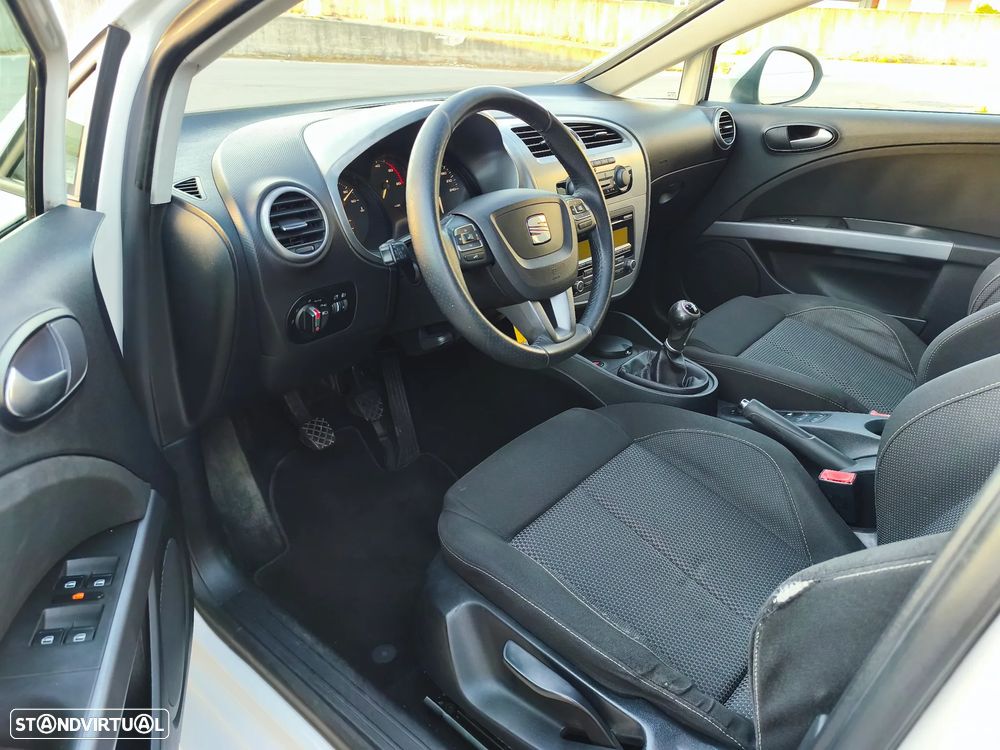 SEAT Leon 1.6 TDI E.Style by Sport - 3