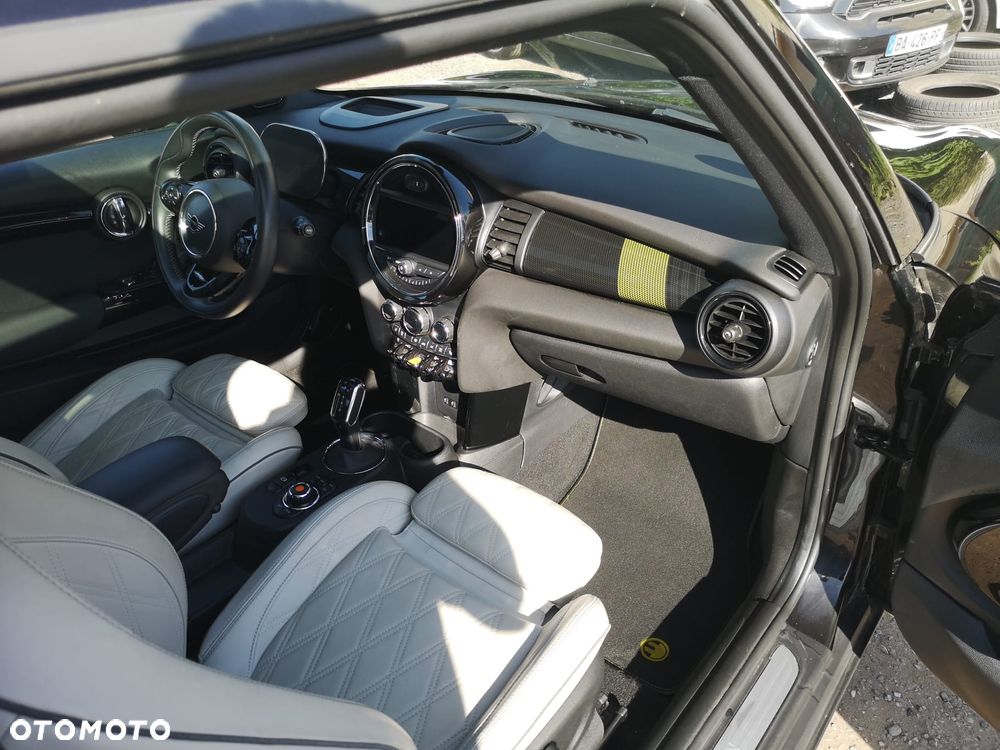 MINI Cooper SE - 28