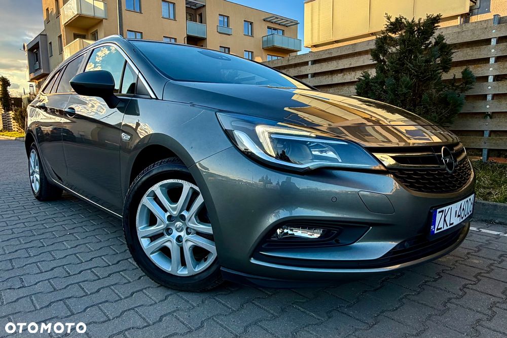 Opel Astra 1.6 D (CDTI) Automatik Innovation - 1