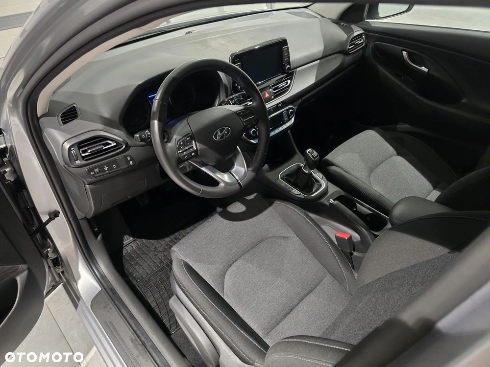 Hyundai i30 1.5 T-GDI 48V Smart - 10