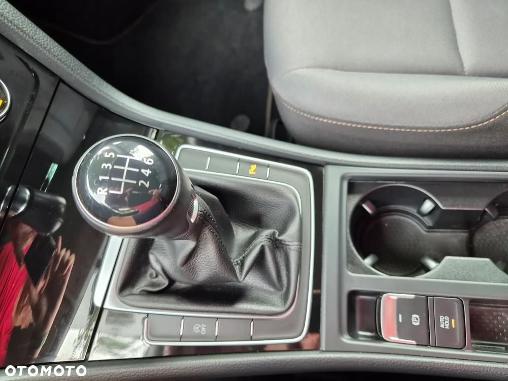 Volkswagen Golf 1.4 TSI BlueMotion Technology Allstar - 17