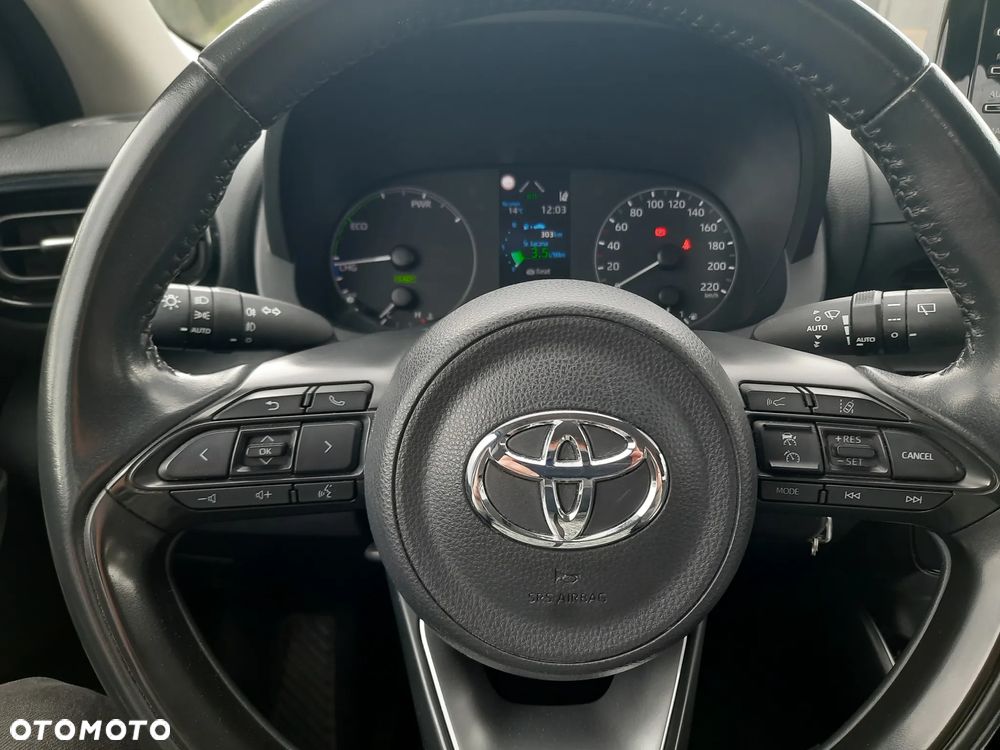Toyota Yaris Hybrid 1.5 Selection Style - 10