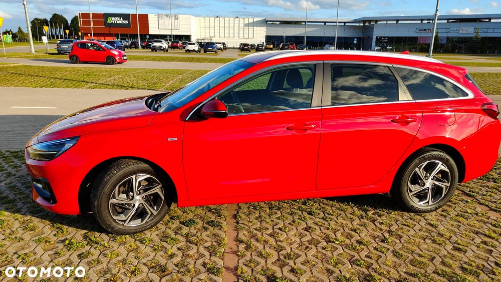 Hyundai i30 1.5 T-GDI 48V Comfort DCT - 2