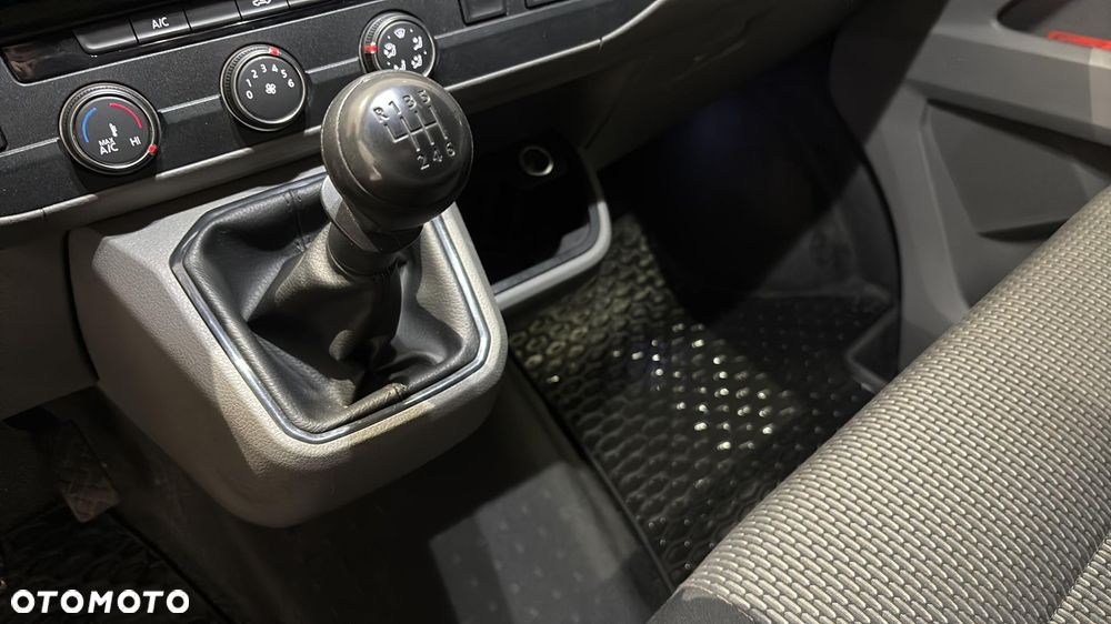 Volkswagen Transporter L1H1 4Motion - 16