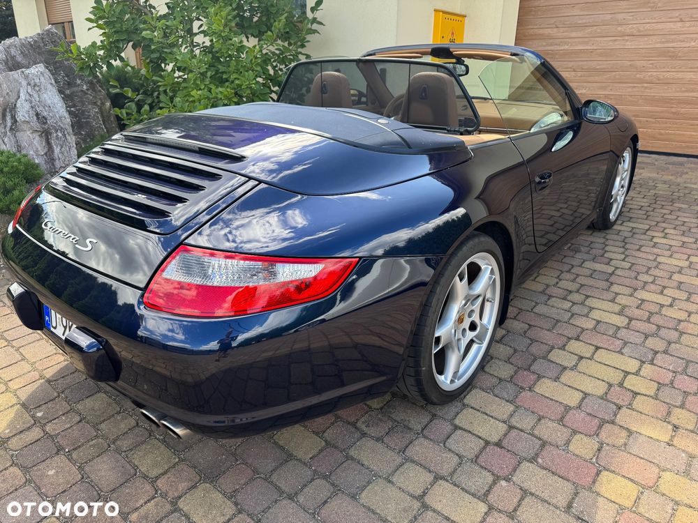 Porsche 911 Carrera S - 7