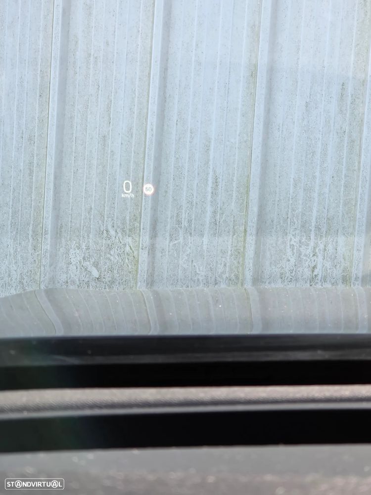 Volvo XC 40 2.0 D4 R-Design AWD - 33