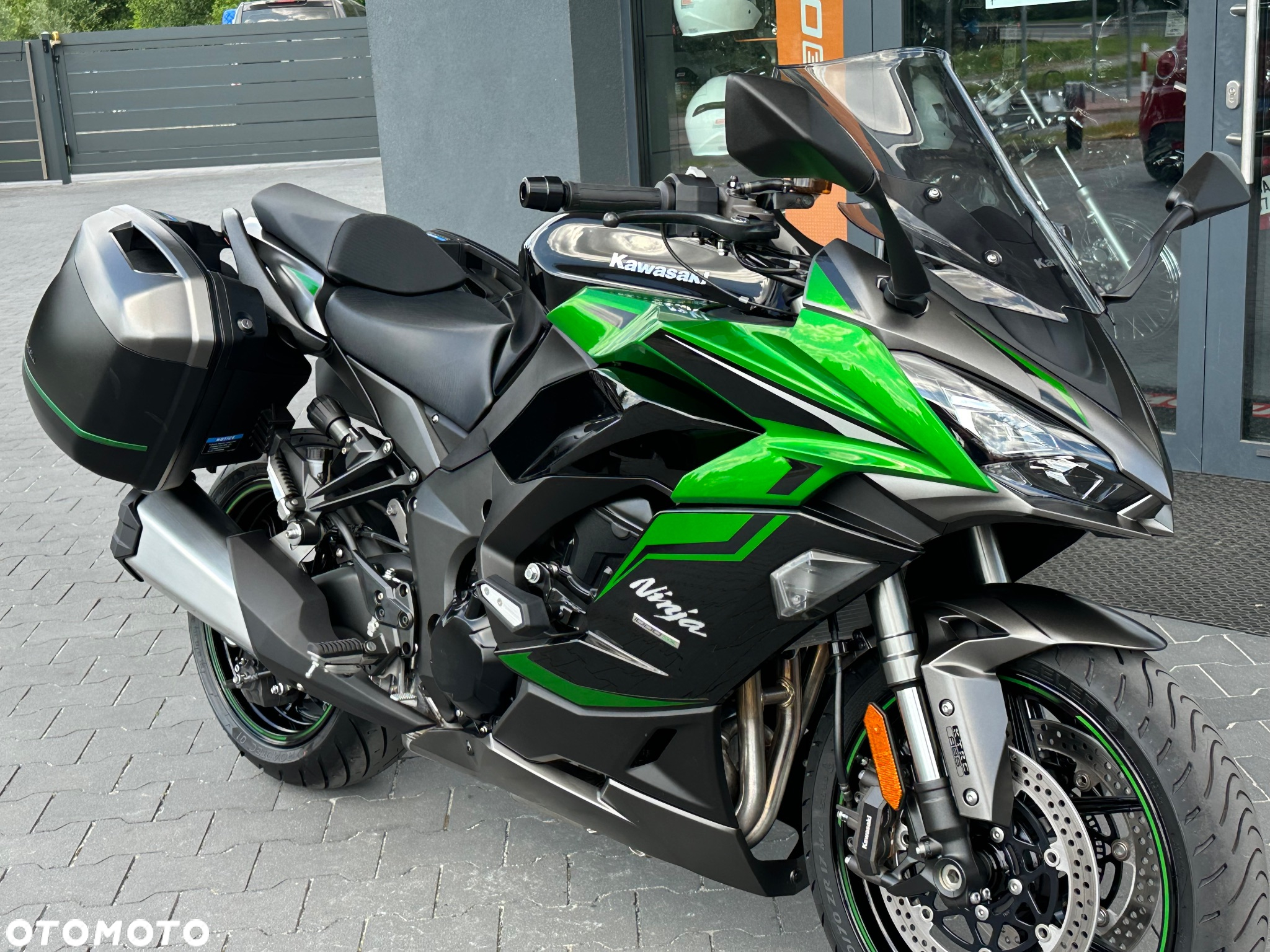 Kawasaki Ninja 1000 SX - 23