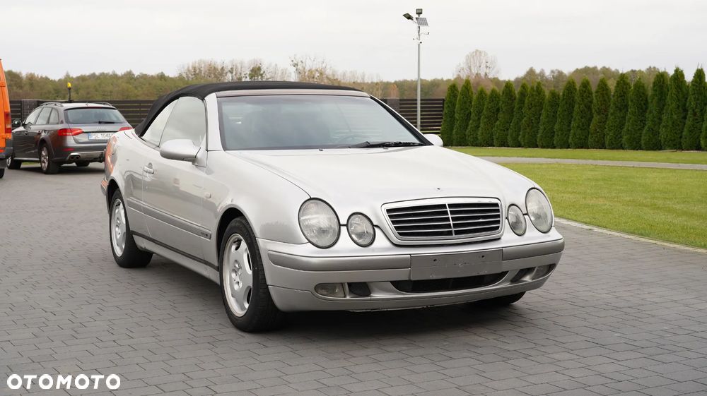 Mercedes-Benz CLK - 5