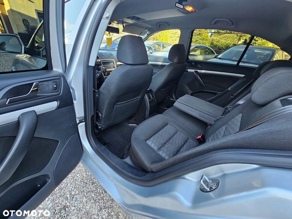 Skoda Octavia 2.0 TDI Active - 10