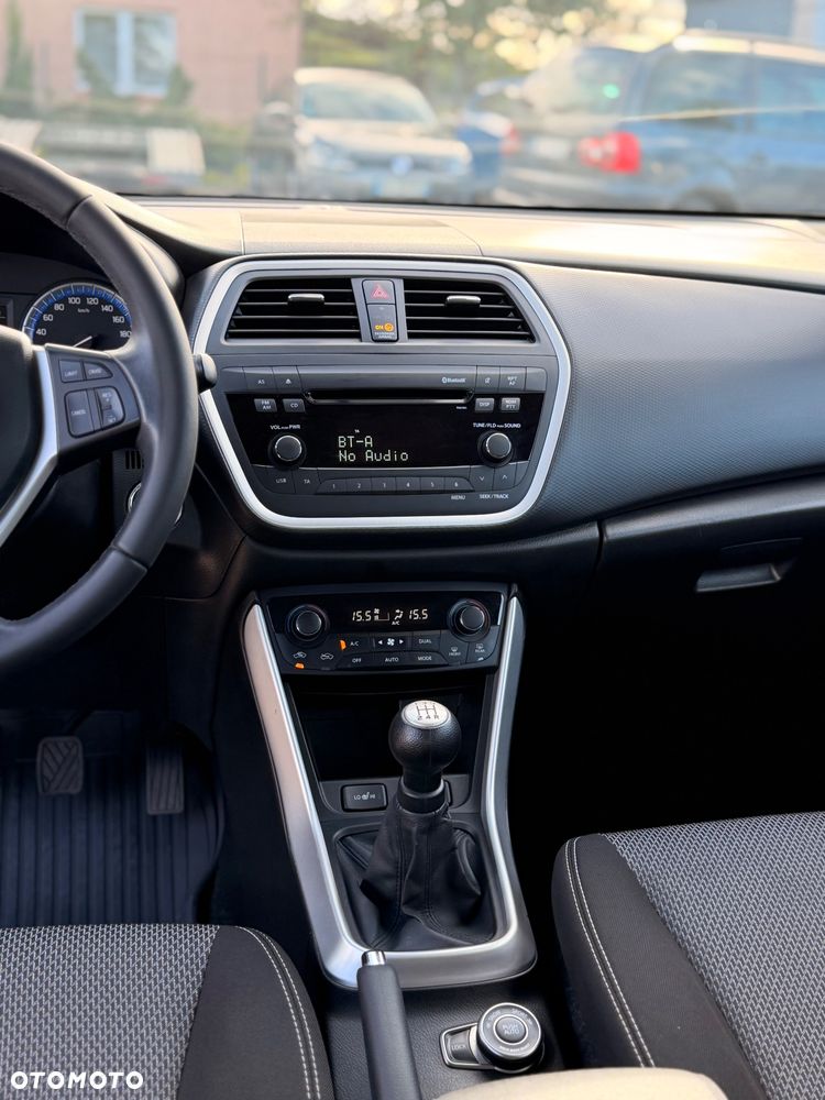 Suzuki SX4 S-Cross 1.6 VVT 4x4 Comfort+ - 7