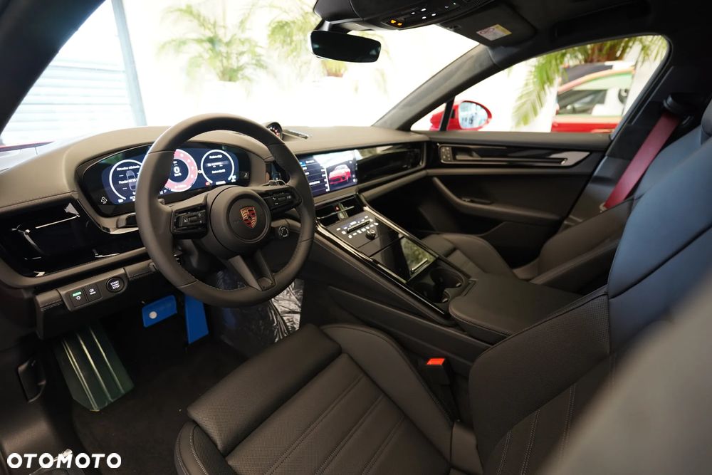 Porsche Panamera GTS - 8
