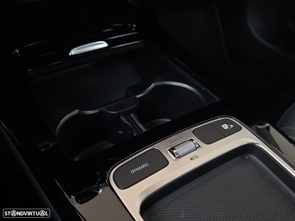 Mercedes-Benz CLA 250 e Style Plus - 21