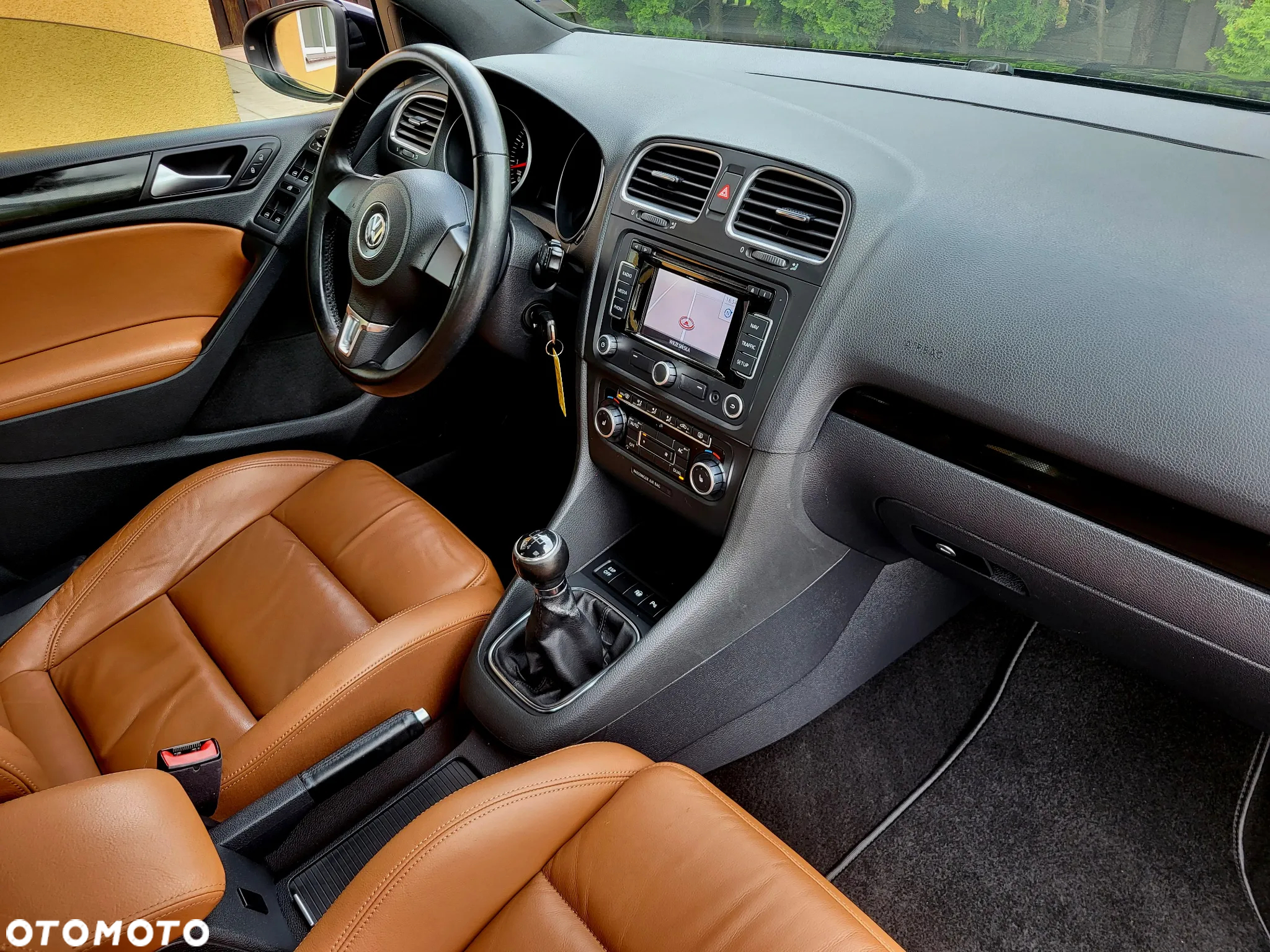 Volkswagen Golf VI 1.6 Highline - 31