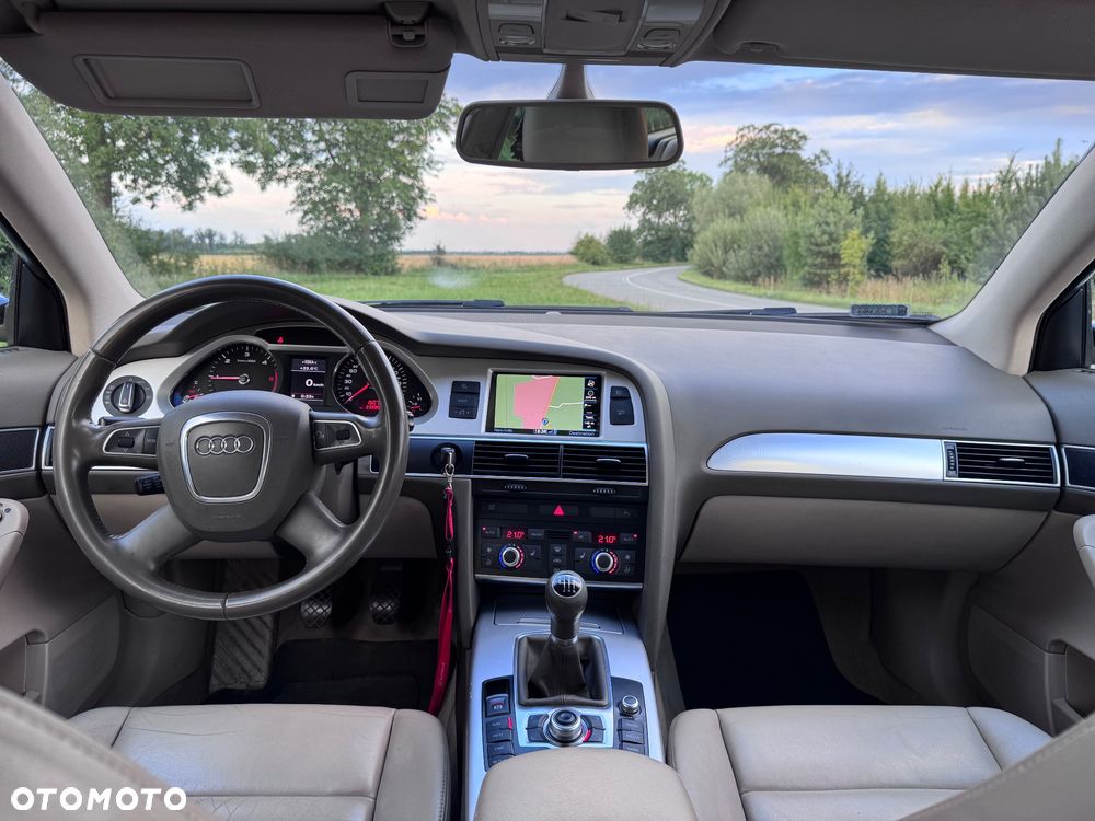 Audi A6 Avant - 10