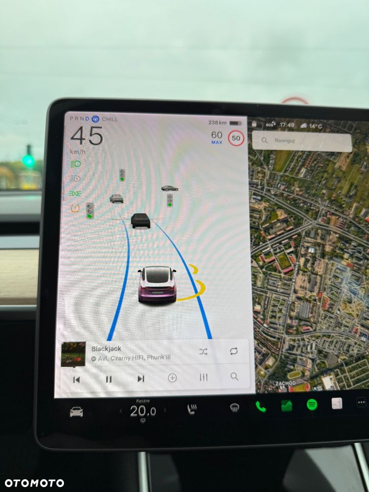 Tesla Model 3 Standard Range Plus - 28