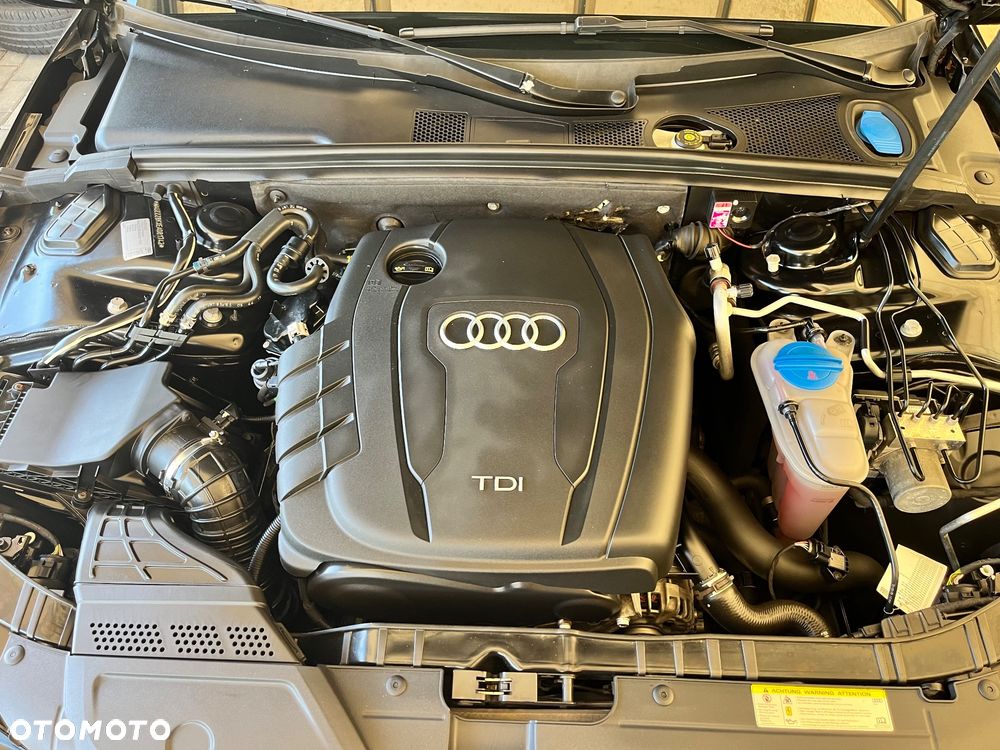Audi A4 Avant 2.0 TDI DPF multitronic S line Sportpaket - 33