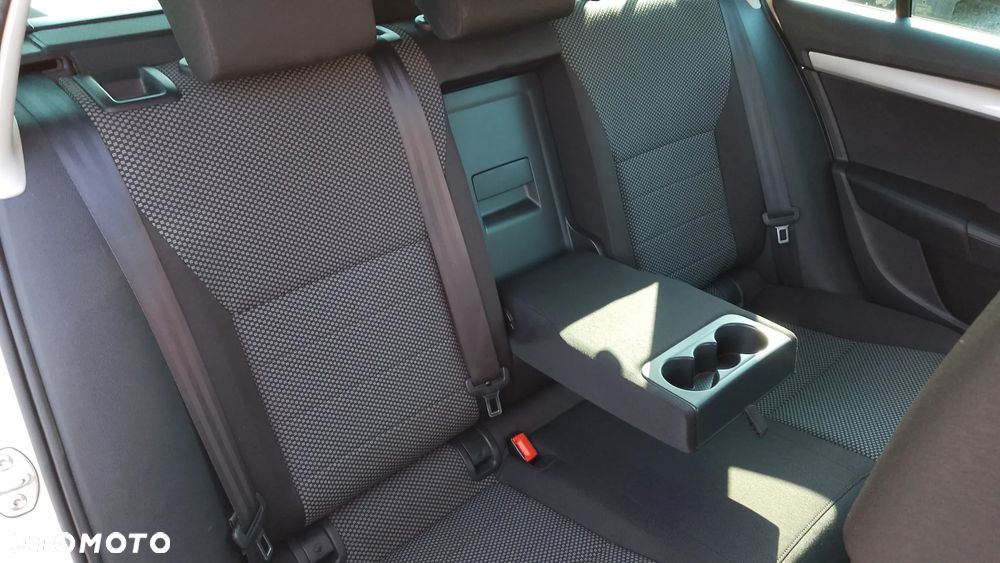 Skoda Octavia 1.6 TDI Edition - 24