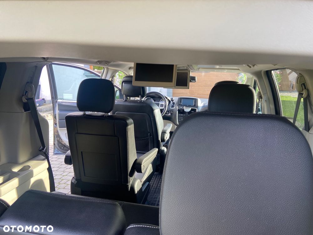 Chrysler Town & Country 3.6 Touring - 9