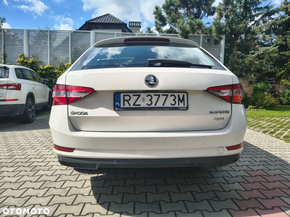 Skoda Superb 1.4 TSI 4x4 ACT Active - 4