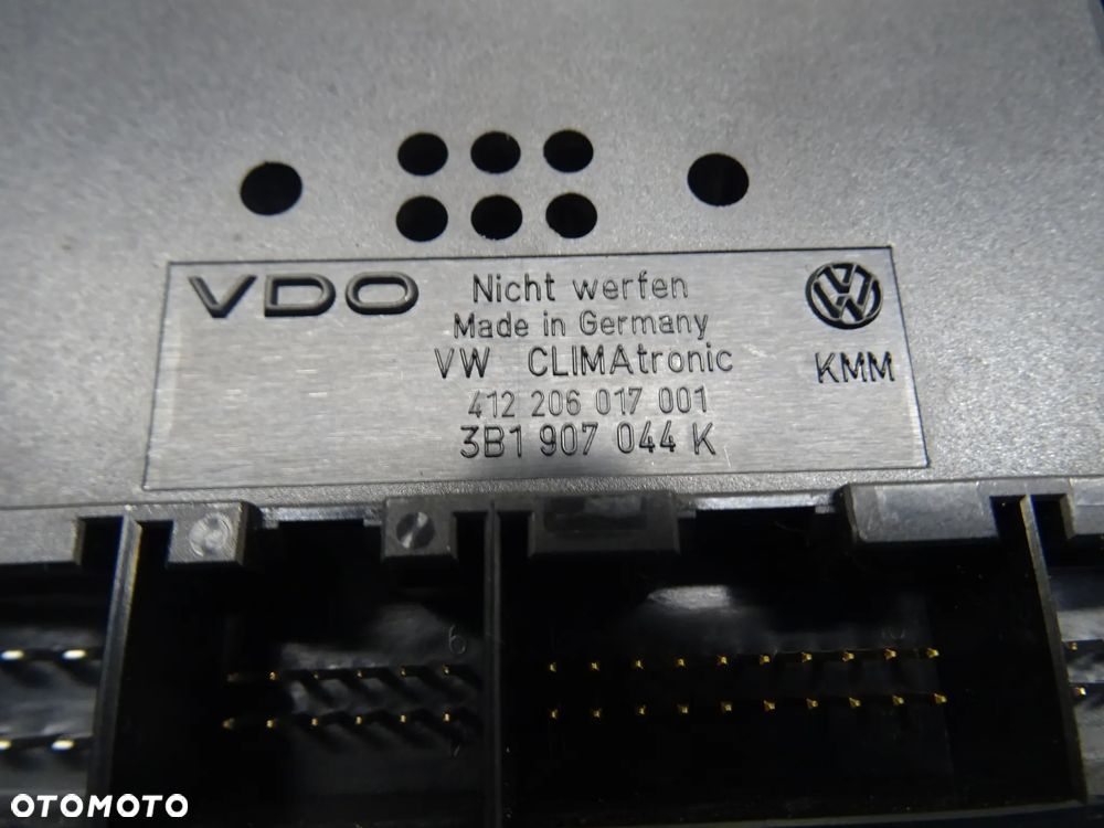 VW PASSAT B5 LIFT SEDAN 00-05 (2005R) 1.9 TD  PANEL KLIMATYZACJ 3B1907044K - 4