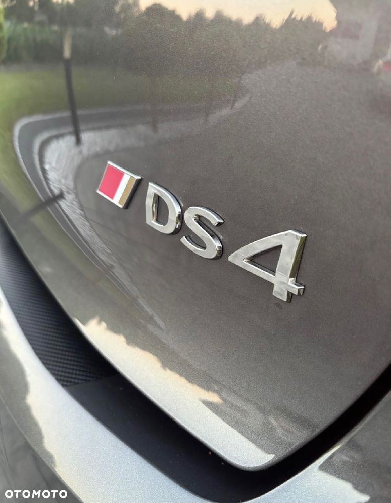 DS Automobiles DS 4 1.5 BlueHDi Performance Line + - 23