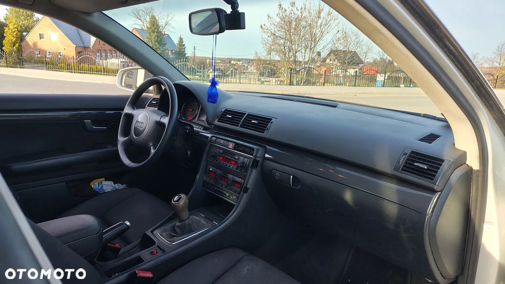 Audi A4 Avant 1.8T - 9