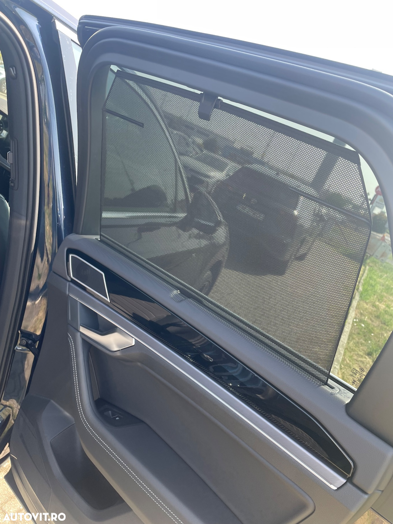 Volkswagen Touareg V6 TDI R-Style - 16
