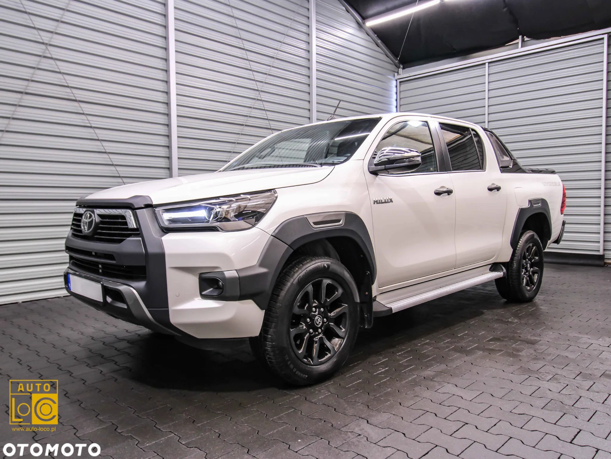 Toyota Hilux 2.8 D-4D Double Cab Invincible 4x4 - 3