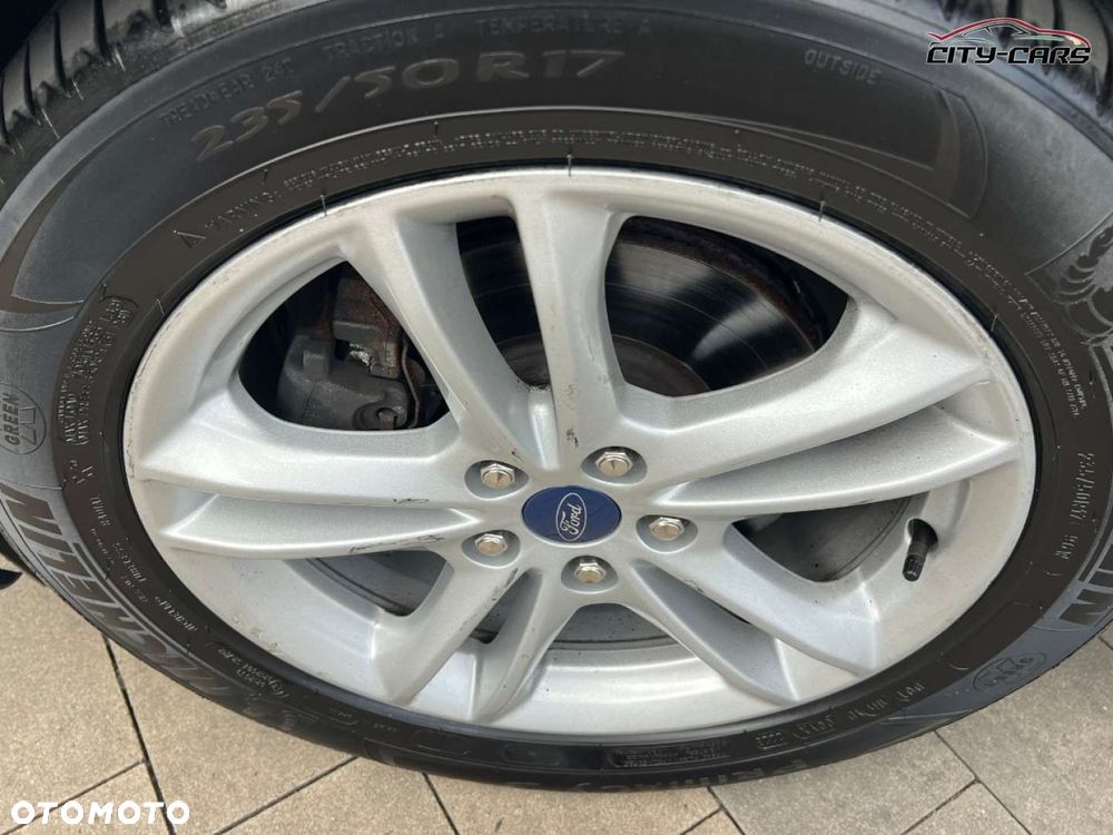 Ford Mondeo - 39