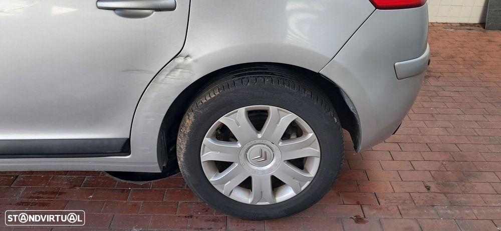 Citroën C4 1.6 HDi Attraction - 3