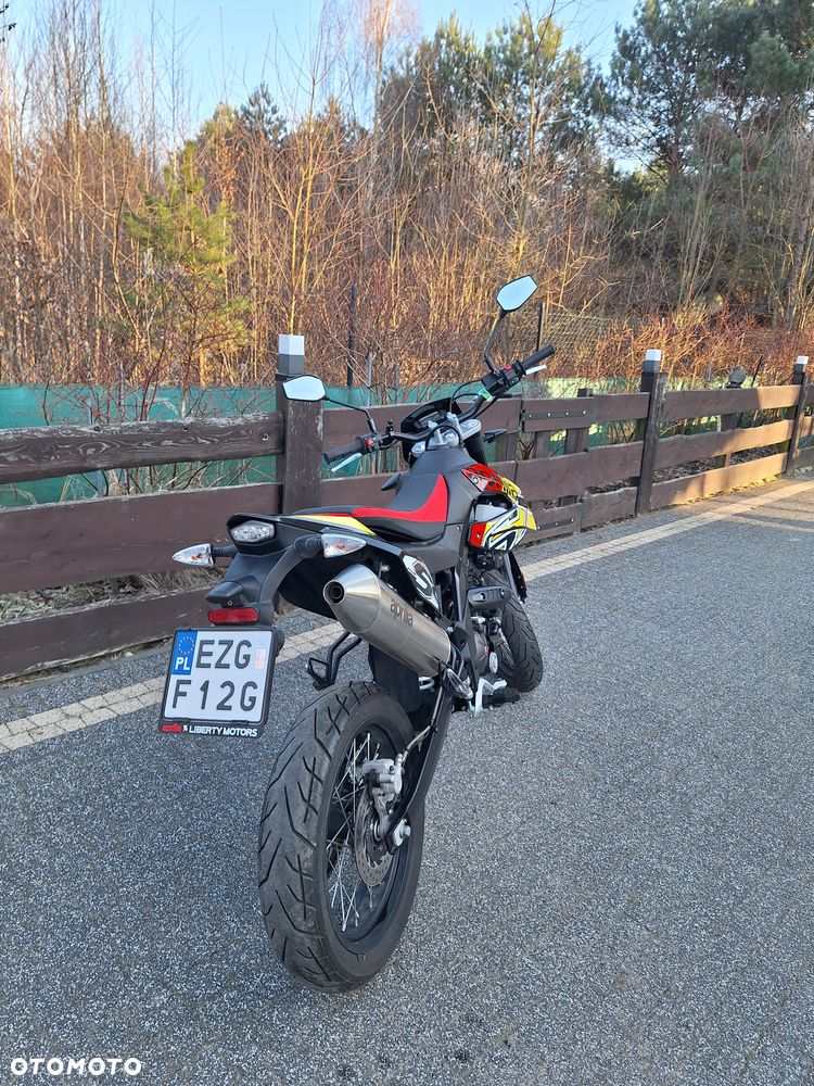 Aprilia SX - 5