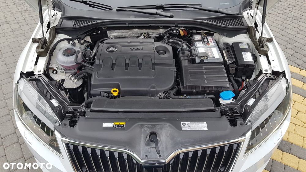 Skoda Superb 2.0 TDI 4x4 DSG Ambition - 33