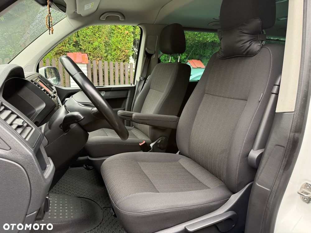 Volkswagen Caravelle 2.0 TDI L1 Comfortline DSG - 19