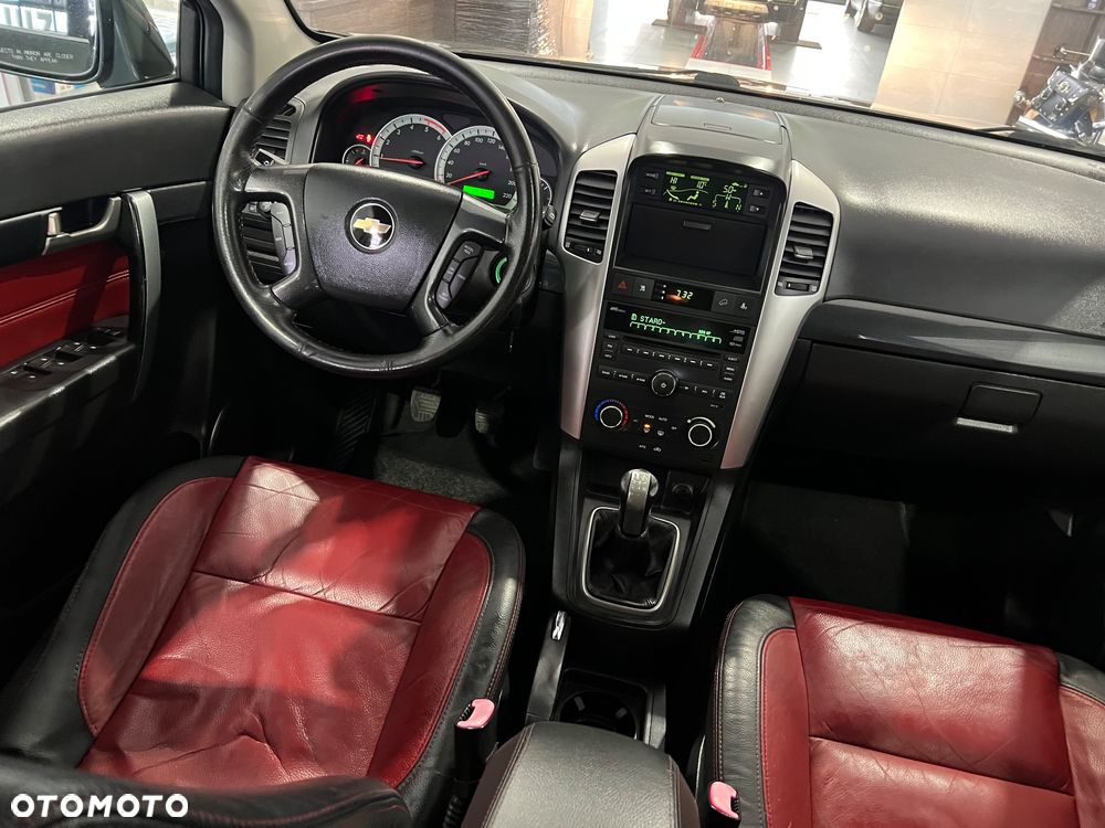 Chevrolet Captiva 2.0 2WD 7 Sitzer LS Family Edition - 23