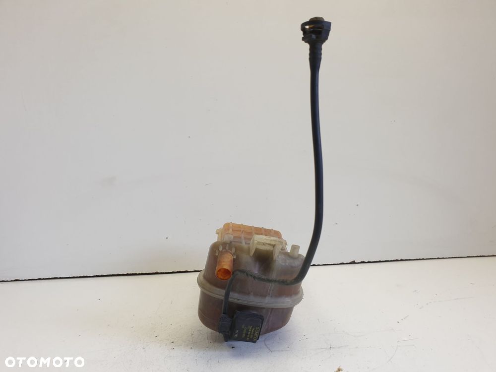 Peugeot Partner I 2.0 HDI ZBIORNICZEK WYRÓWNAWCZY - 5