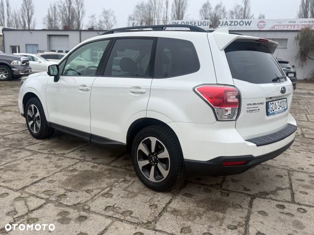 Subaru Forester 2.5X Automatik - 6